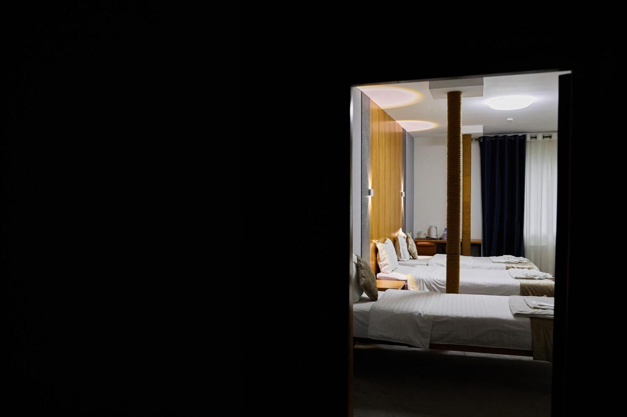 Art Plaza Hotel Ташкент Екстериор снимка