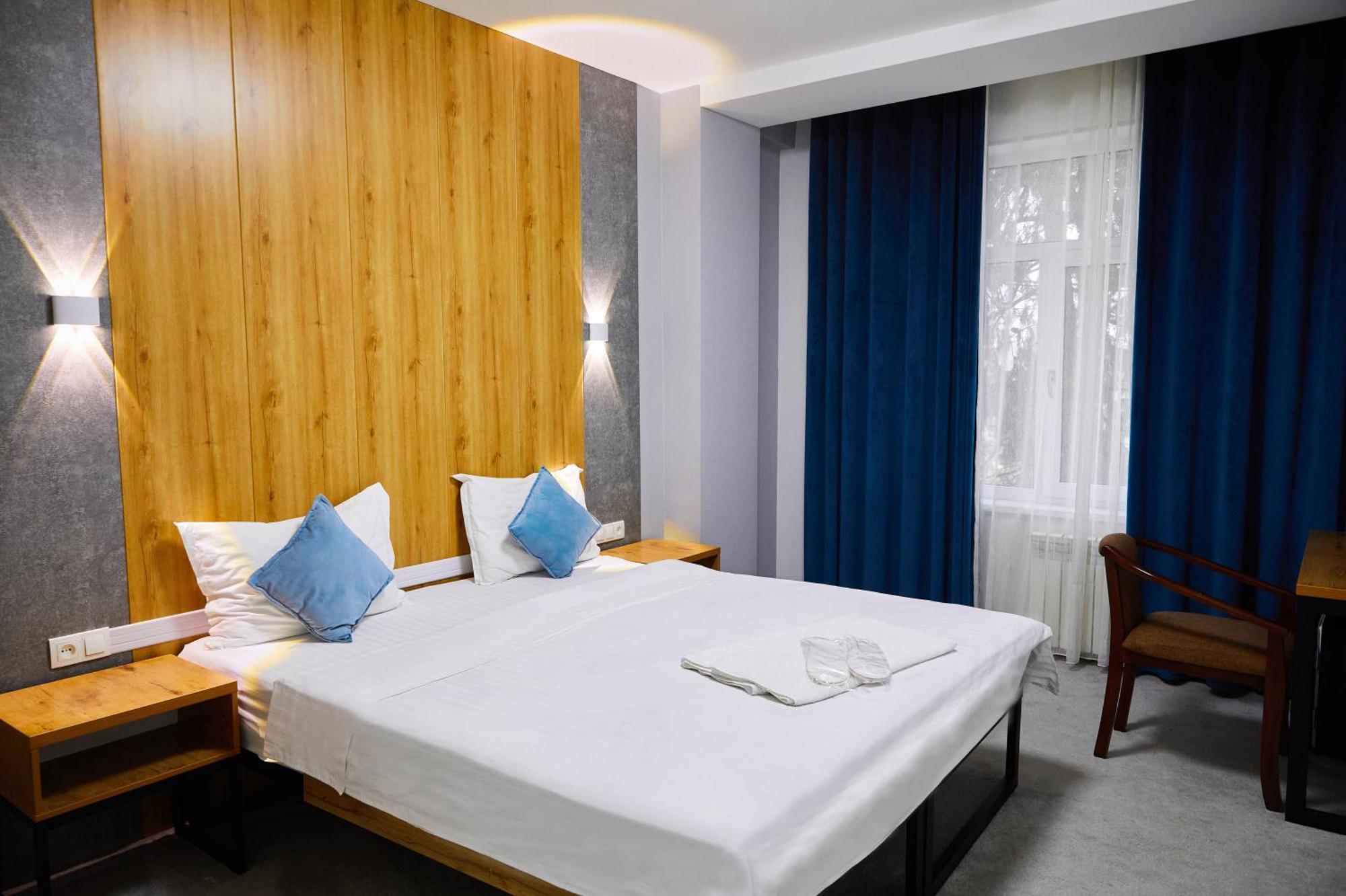 Art Plaza Hotel Ташкент Екстериор снимка