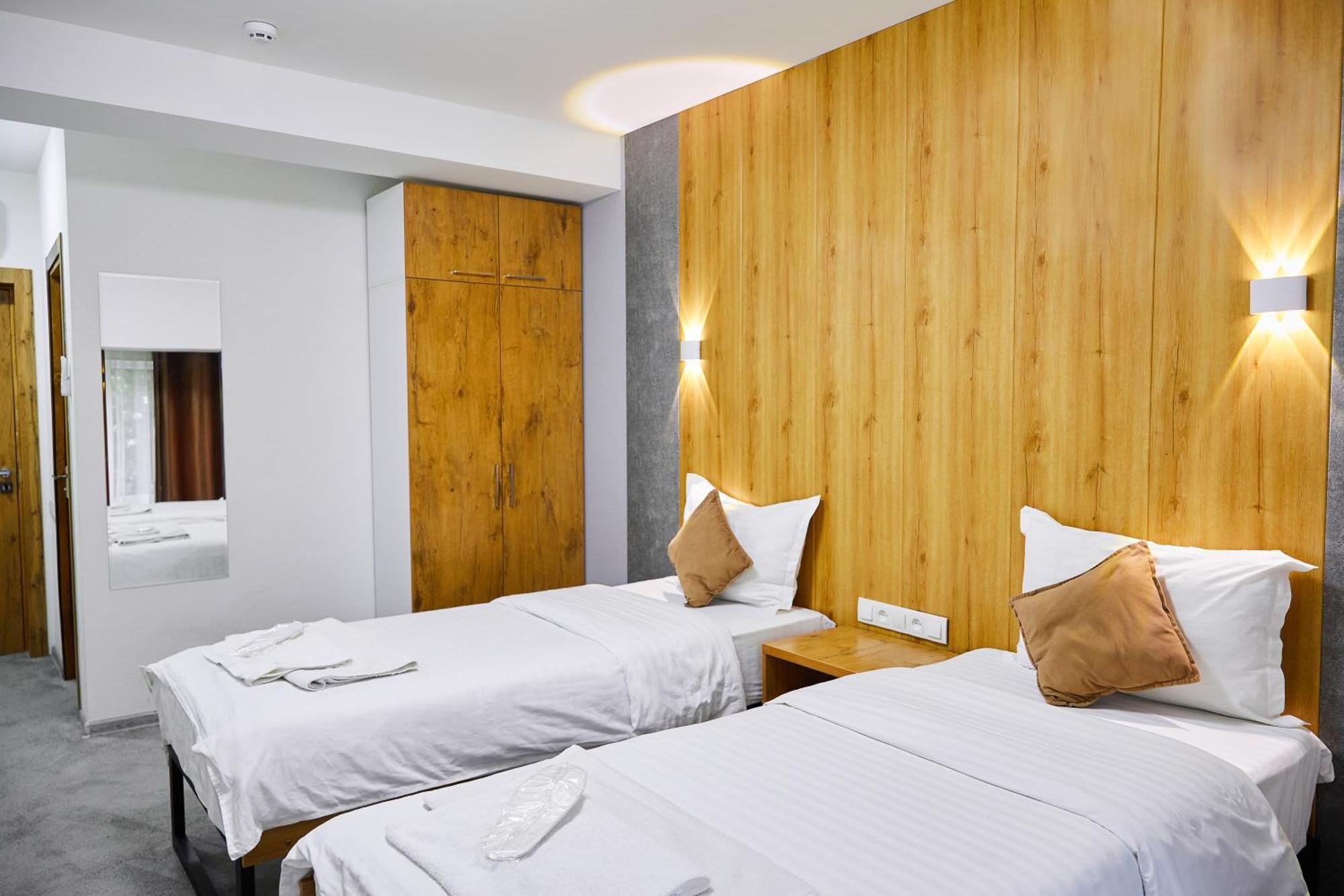 Art Plaza Hotel Ташкент Екстериор снимка