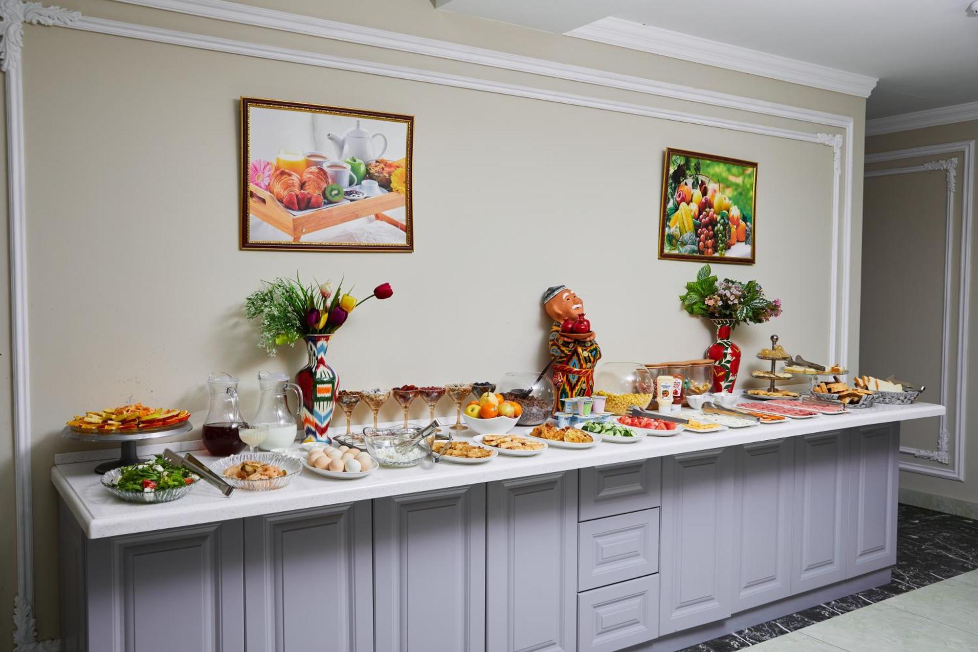 Art Plaza Hotel Ташкент Екстериор снимка