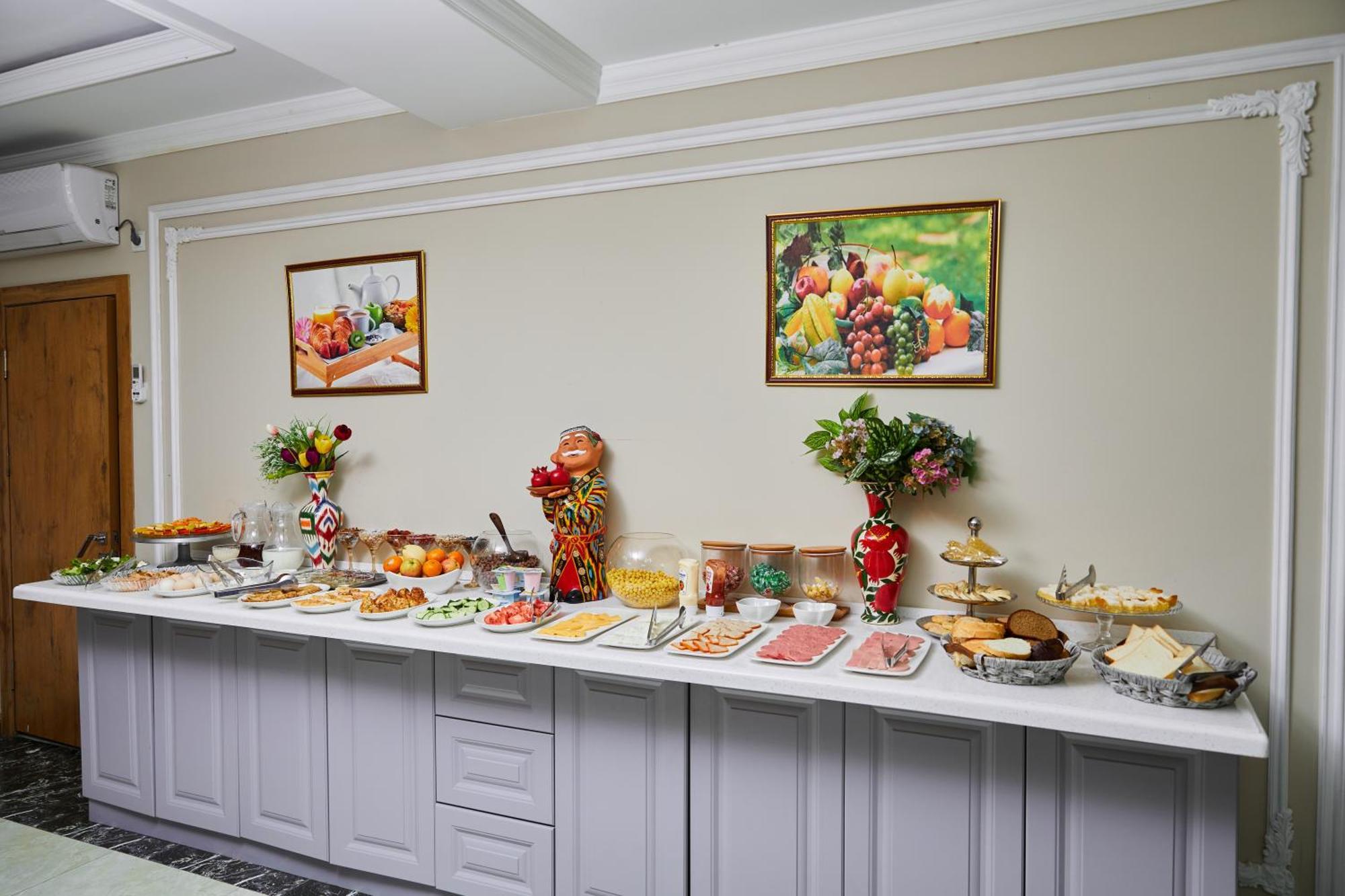 Art Plaza Hotel Ташкент Екстериор снимка